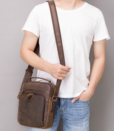 FullGrainLeatherMen_sSatchelLeatherMensCrossbodyBagSmallLeatherShoulderBagSatchelBagRetroMessengerBag_1